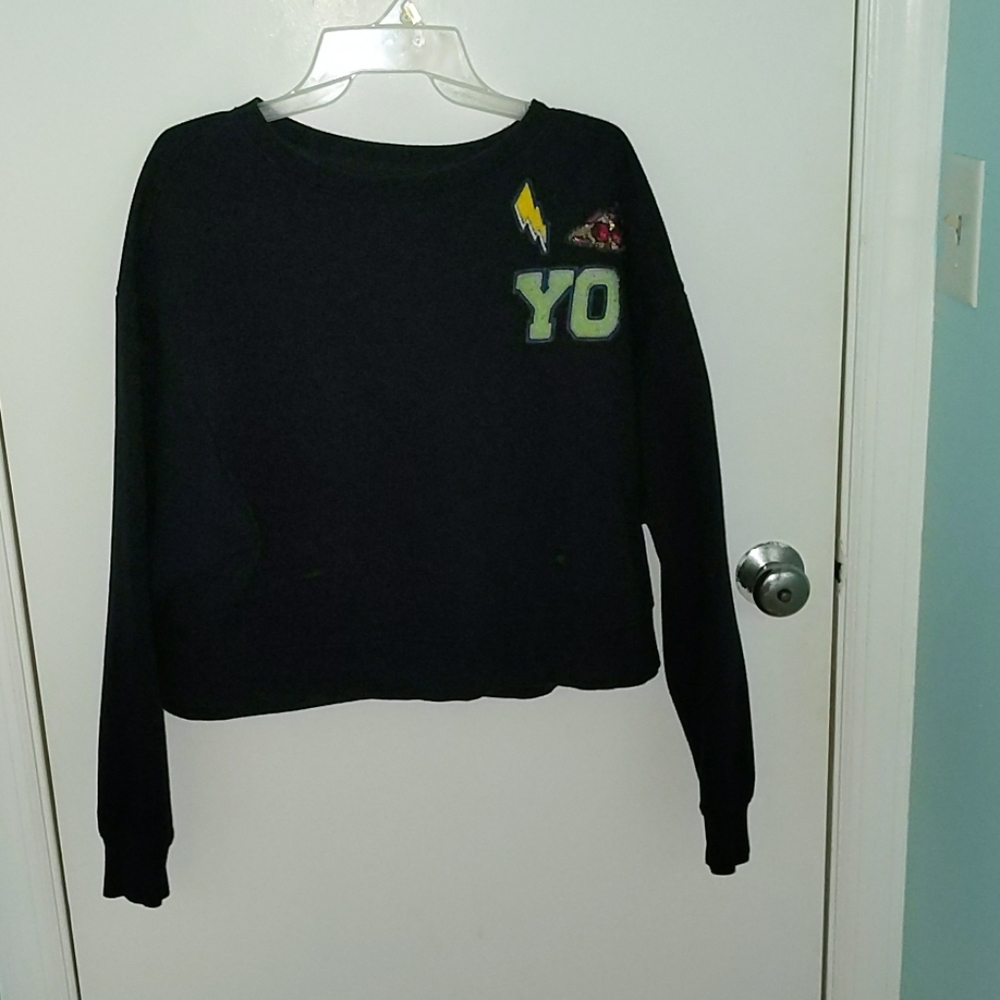 cropped pullover sweatshirr